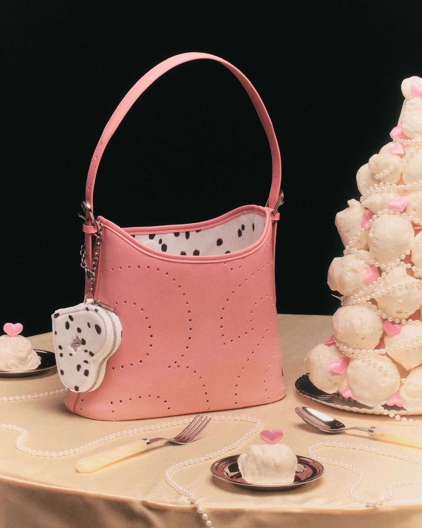 พร้อมส่ง Rally Loop Bag (Valentine’s Limited) - Lover 💗