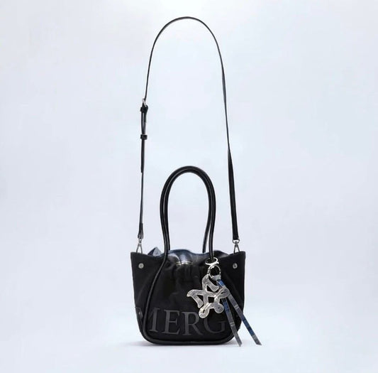 𝐌𝐞𝐫𝐠𝐞 𝐀 𝐃𝐚𝐲 𝐁𝐚𝐠 𝐌𝐞𝐝𝐢𝐮𝐦 Mini