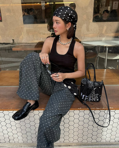 A Day Bag Mini shines in four sparkling shades: Black Glitter.