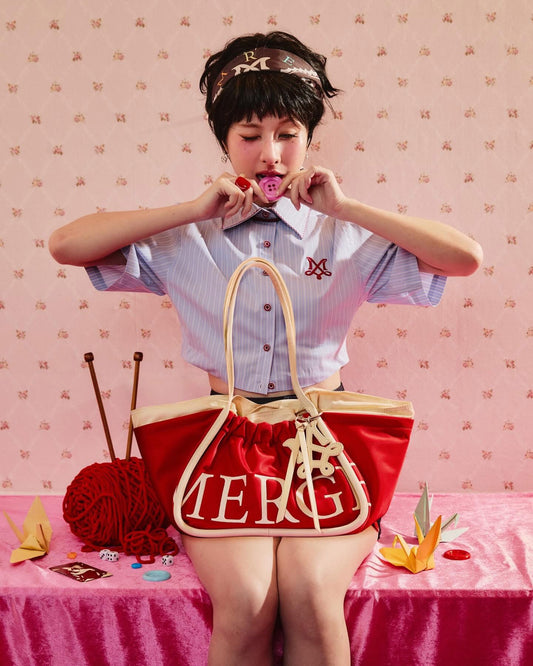 พร้อมส่ง A DAY BAG Medium Short - Size M   - Scarlet Surge สีขาวแดง 🤍❤️