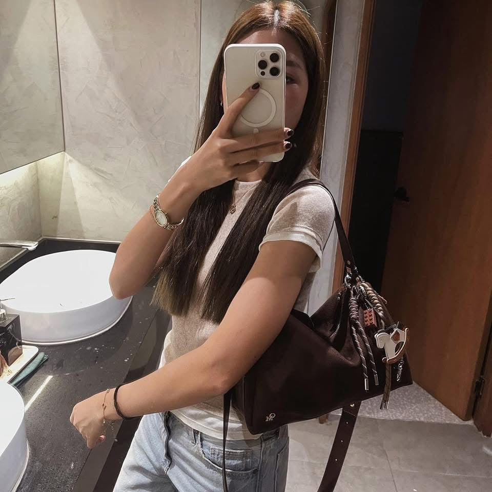 พร้อมส่ง น้ำตาลเข้ม 🤎✨ Queenof material BACK IN STOCK